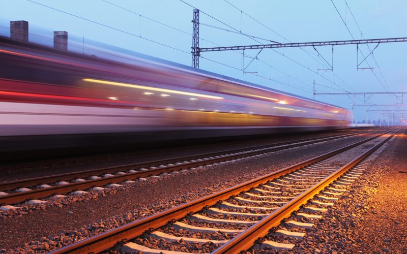 Transport kolejowy z Chin do Londynu